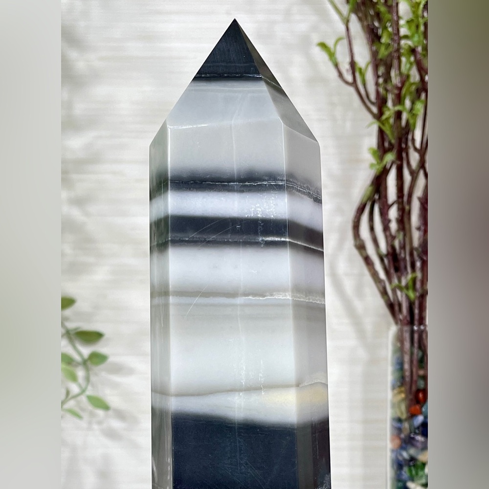 2265 Extra Large Tai Chi Jasper Crystal Tower - Picture 12 of 13
